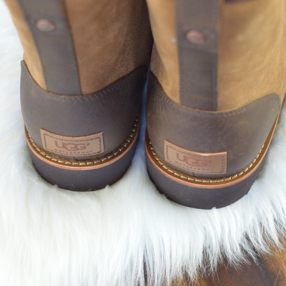 NWT Men\'s Ugg Hannen TL Boot in Chestnut main image 5